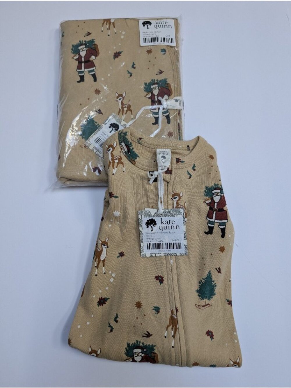 Kate Quinn Organic Cotton Vintage Santa Zipper Footie 6-9 Single Layer Swaddle